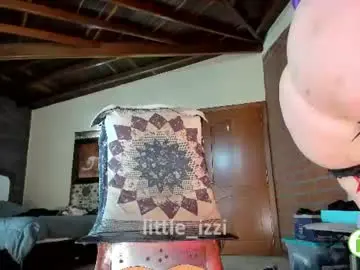 Chaturbate Watch Live Sex Cams of little_izzi