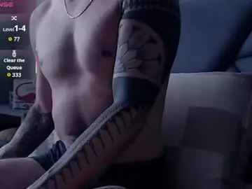 Chaturbate Free Porn Cam of mr_longboy