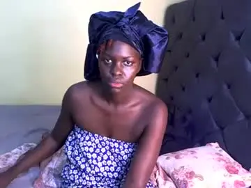 Chaturbate Live Sex Cam of queenshifah