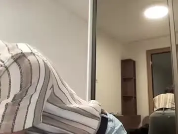 Chaturbate Live Sex Cam of cute_skywalker