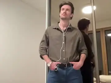 Chaturbate Live Sex Cam of cute_skywalker
