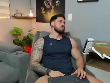 Chaturbate Free Live Porn of giorgio_leone2