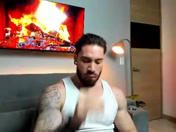 Chaturbate Adult Video Chat of giorgio_leone2