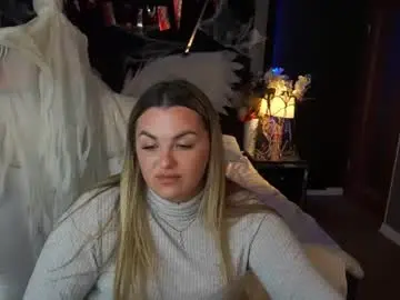 Chaturbate Best live sex cam show of alissyagrayy