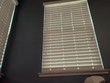 Chaturbate Watch Live Sex Cams of cloudyydayzz