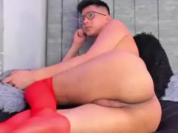Chaturbate Free Porn Cam of dannyy_bloom