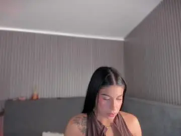 Chaturbate Watch Live Sex Cams of emelie_89