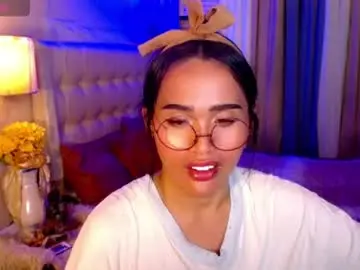 Chaturbate Live Sex Cam of peakaboo_xx