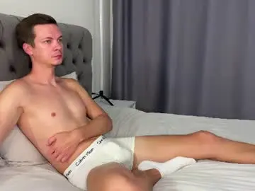 Chaturbate Adult Webcams of max_shy
