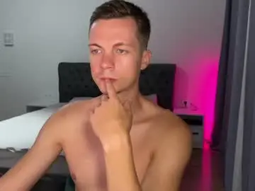 Chaturbate Live Porn of max_shy