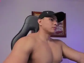 Chaturbate Watch Live Sex Cams of roy__constance
