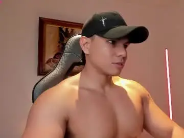 Chaturbate Adult Webcams of roy__constance