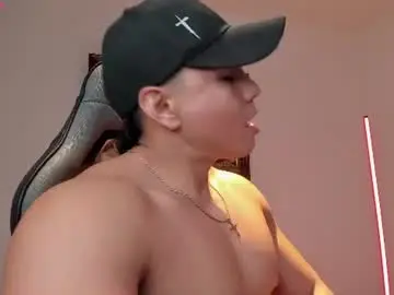Chaturbate Adult Video Chat of roy__constance