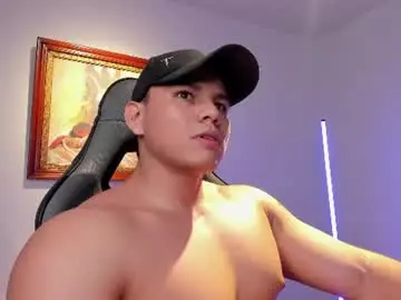Chaturbate Live Sex of roy__constance
