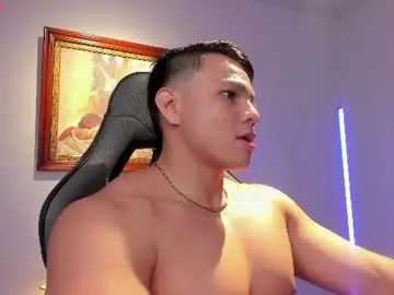 Chaturbate Free Live Porn of roy__constance