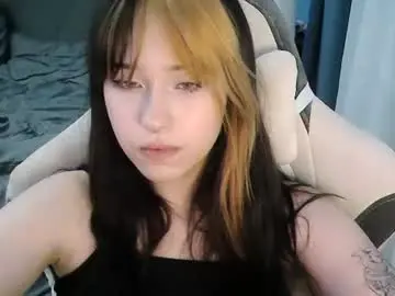 Chaturbate Live Sex Cam of softieva