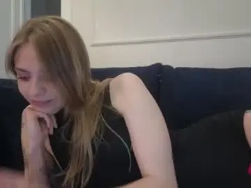 Chaturbate Private Sex Chat of angie_natasha_054