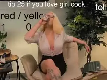 Chaturbate Free Live Porn of jessyboi0504