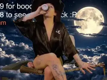 Chaturbate Sex Cam of jessyboi0504
