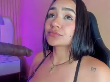 Chaturbate Best live sex cam show of noa_moon