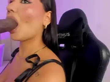 Chaturbate Sex Cam of noa_moon