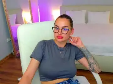 Chaturbate Adult Video Chat of divineluxe