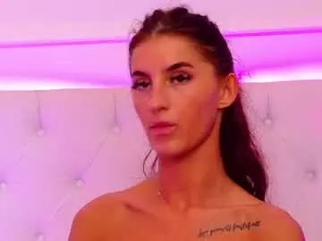 Chaturbate Live Sex of elisacharm