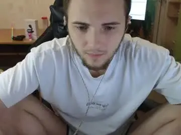 Chaturbate Sex Cam of golden_boyyy21