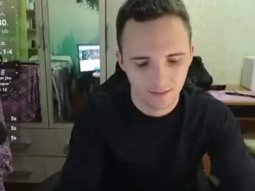 Chaturbate Sex Chat of golden_boyyy21