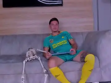 Chaturbate Free Live Porn of soccer_hot