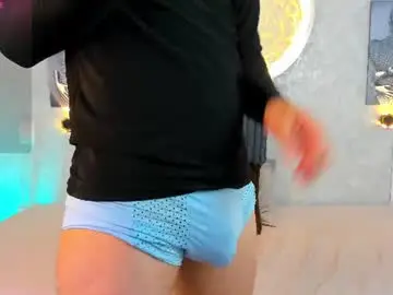 Chaturbate Nude Webcam of taylor_bigcock_7896