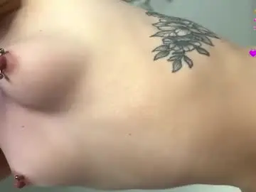 Chaturbate Live Sex of try_skip_me