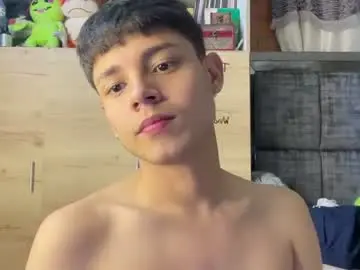 Chaturbate Watch Live Sex Cams of andy_belier