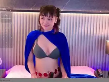 Chaturbate Best live sex cam show of emily_amura