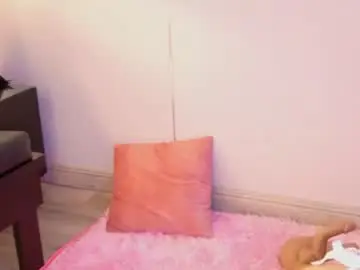 Chaturbate Adult Webcam of emily_amura