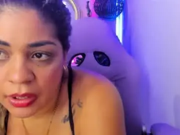 Chaturbate Free Porn Cam of latinamav22