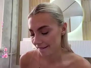 Chaturbate Best live sex cam show of leomaainslie