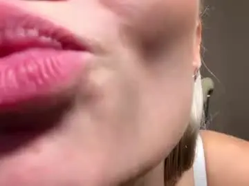 Chaturbate Best live sex cam show of leomaainslie