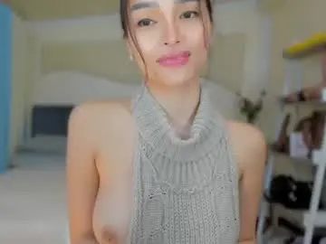 Chaturbate Live Sex Cam of _agatha69_