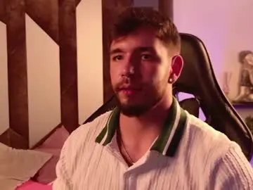 Chaturbate Live Sex Cam of jackson_stifler1