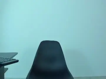 Chaturbate Live Sex Cam of max_wild01