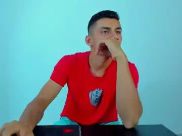 Chaturbate Private Sex Chat of max_wild01
