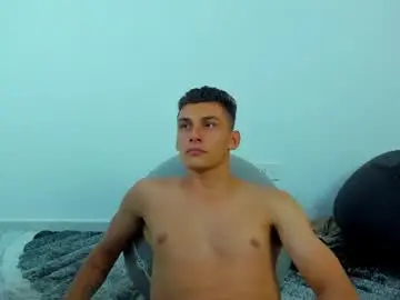 Chaturbate Adult Video Chat of max_wild01