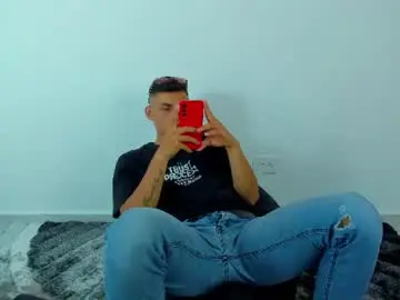 Chaturbate Best live sex cam show of max_wild01