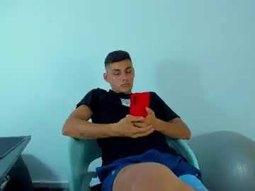 Chaturbate Adult Webcams of max_wild01