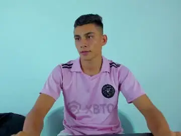 Chaturbate Private Sex Chat of max_wild01