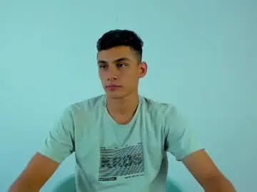 Chaturbate Sex Cam of max_wild01