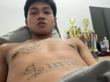 Chaturbate Watch Live Sex Cams of mikhayla_and_zeus_room