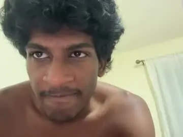 Chaturbate Live Sex Cam of throwingslip