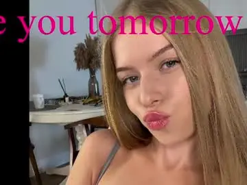 Chaturbate Live Porn of deevolentine